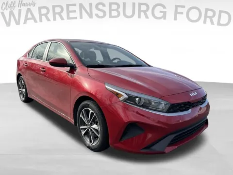 Red 2022 Kia Forte LXS for sale in Warrensburg, MO