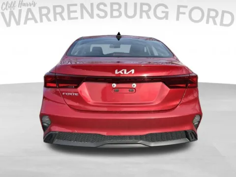 More photos of 2022 Kia Forte LXS at Warrensburg Ford, MO