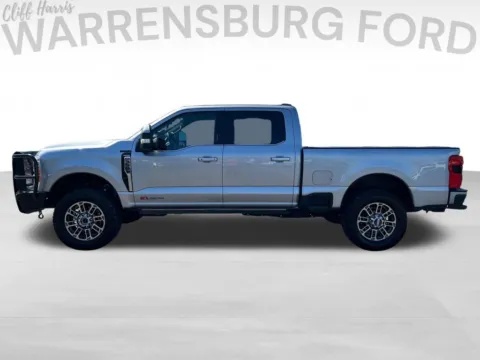 More photos of 2023 Ford F-350SD Limited at Warrensburg Ford, MO
