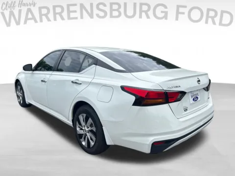 More photos of 2020 Nissan Altima 2.5 S at Warrensburg Ford, MO