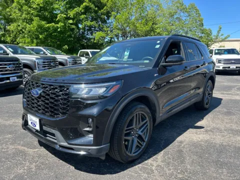 Another view of 2025 Ford Explorer ST-Line for sale in Warrensburg, MO at Warrensburg Ford
