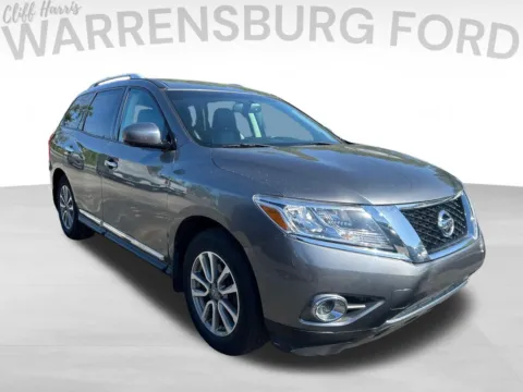 Gray 2015 Nissan Pathfinder SL for sale in Warrensburg, MO