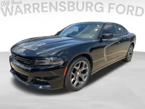 Photos of 2015 Dodge Charger SXT for sale in Warrensburg, MO at Warrensburg Ford