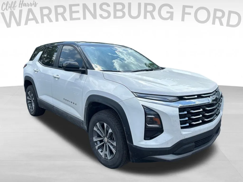 White 2026 Chevrolet Equinox LT for sale in Warrensburg, MO