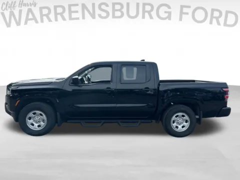 More photos of 2022 Nissan Frontier S at Warrensburg Ford, MO