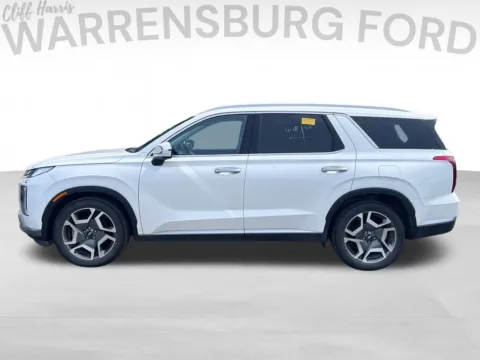 More photos of 2025 Hyundai Palisade SEL Premium at Warrensburg Ford, MO