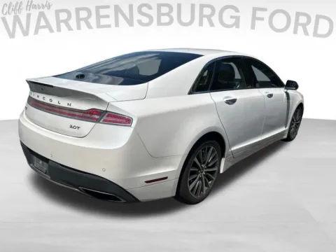 More photos of 2018 Lincoln MKZ Premiere at Warrensburg Ford, MO