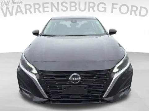 Photos of 2025 Nissan Altima 2.5 SV for sale in Warrensburg, MO at Warrensburg Ford