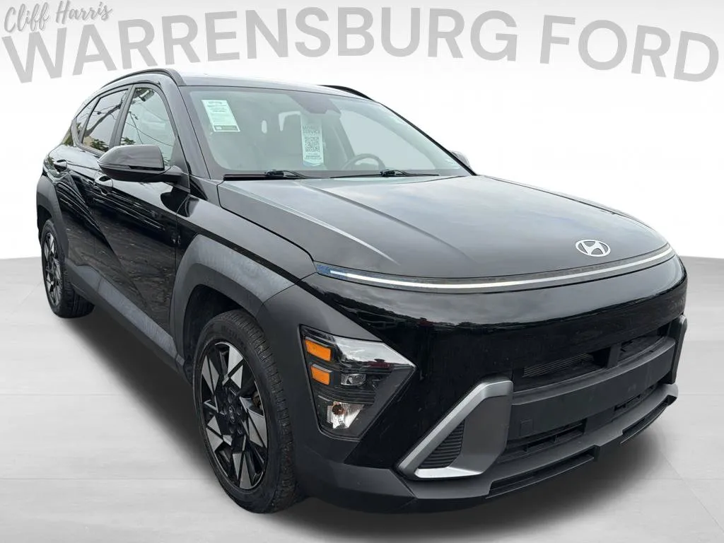 Black 2024 Hyundai Kona SEL for sale in Warrensburg, MO