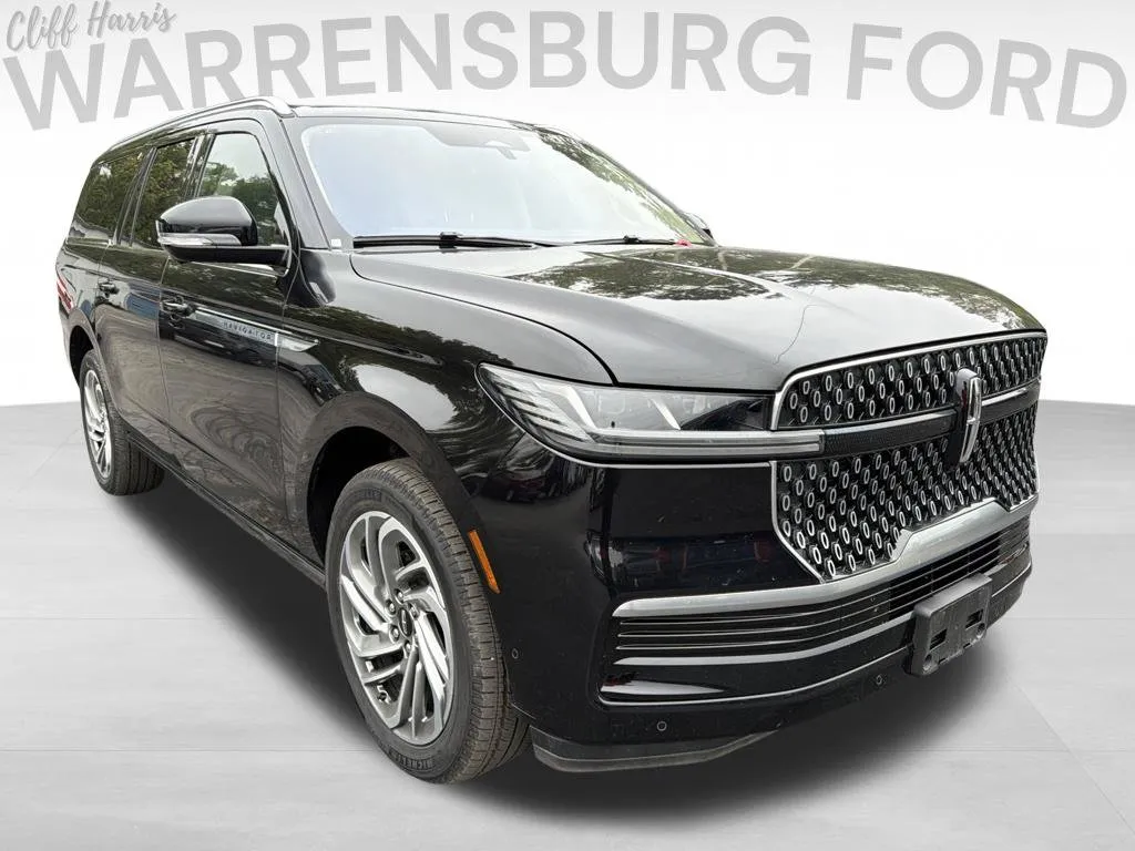 Black 2025 Lincoln Navigator L Reserve for sale in Warrensburg, MO