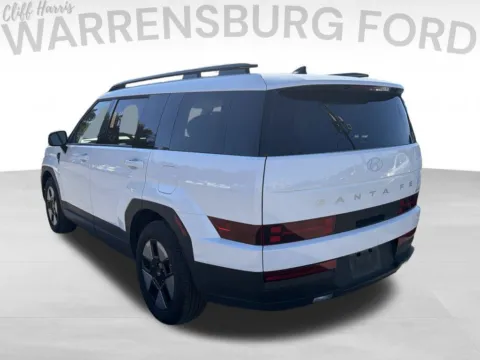 More photos of 2025 Hyundai Santa Fe Hybrid SEL at Warrensburg Ford, MO