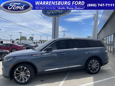 More photos of 2025 Lincoln Aviator Reserve at Warrensburg Ford, MO