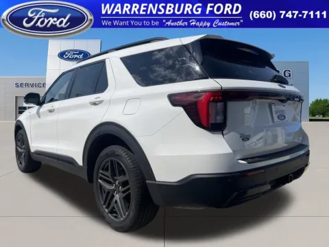 More photos of 2025 Ford Explorer ST-Line at Warrensburg Ford, MO