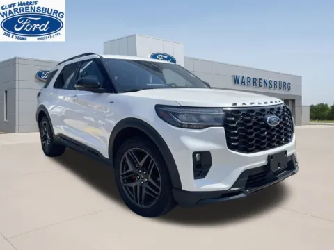 White 2025 Ford Explorer ST-Line for sale in Warrensburg, MO