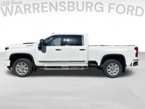 More photos of 2025 Chevrolet Silverado 2500HD High Country at Warrensburg Ford, MO
