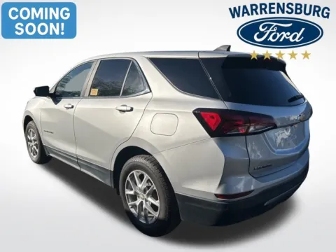 More photos of 2022 Chevrolet Equinox LT at Warrensburg Ford, MO