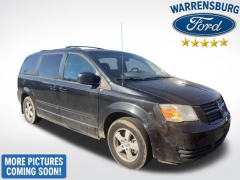 Black 2010 Dodge Grand Caravan Hero for sale in Warrensburg, MO