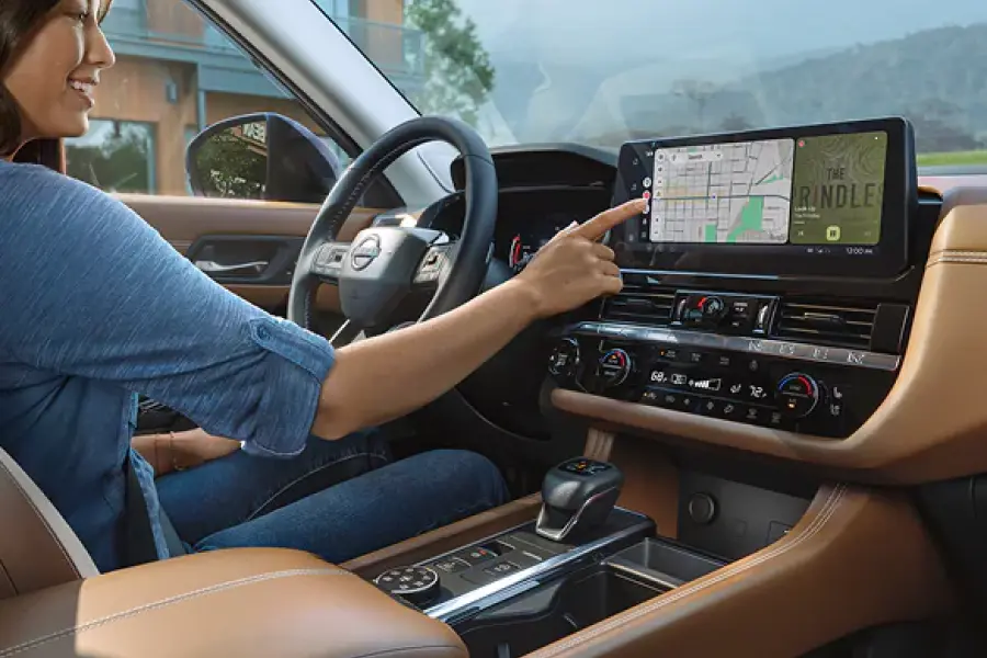2025 Nissan Pathfinder interior touchscreen and premium materials